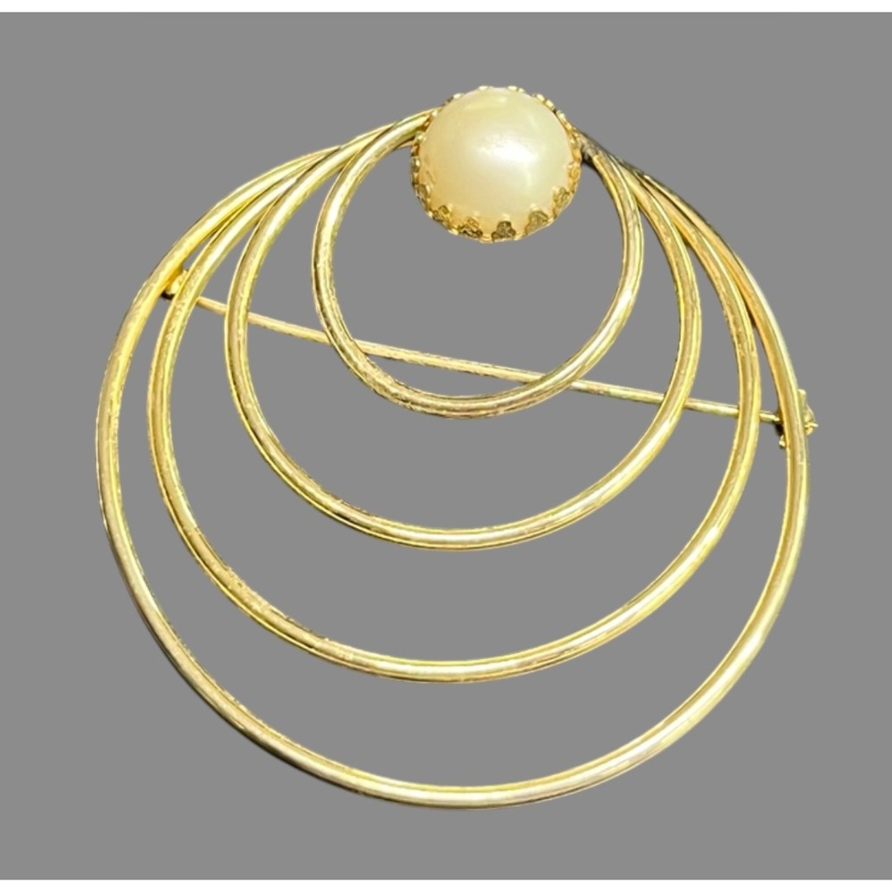 Vintage EMMONS ROUND BROOCH Faux Cream Pearl Gold Tone Graduating Circles 80's